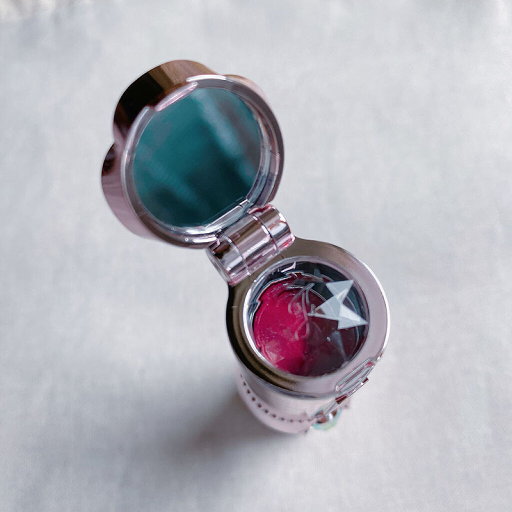 ルージュ リップブロッサム ダズリングワンダーランド 303 clematis cassis/JILL STUART/口紅を使ったクチコミ（3枚目）