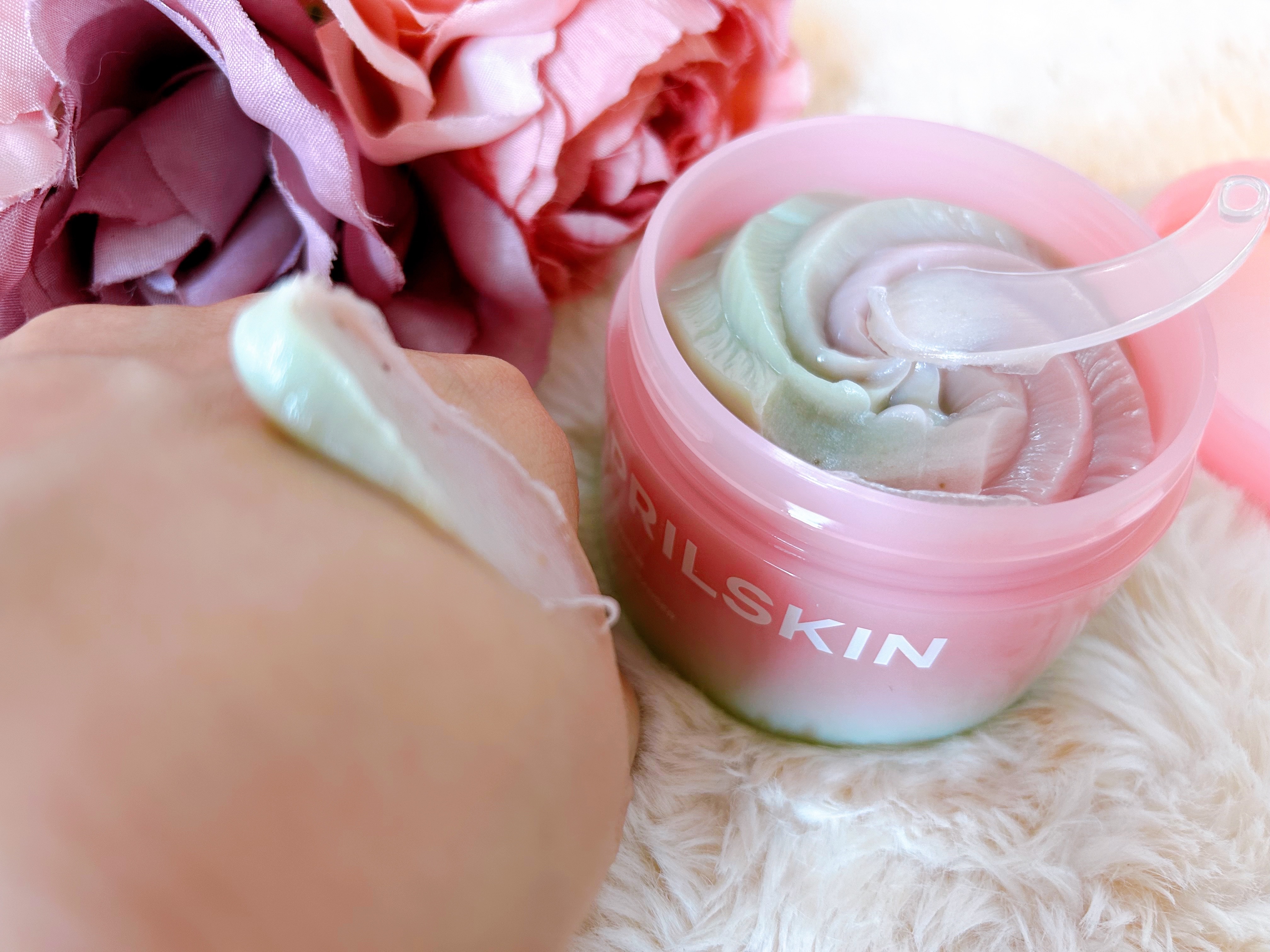 ピンクアロエメレンゲクレンザー/APRILSKIN/その他洗顔料を使ったクチコミ（2枚目）