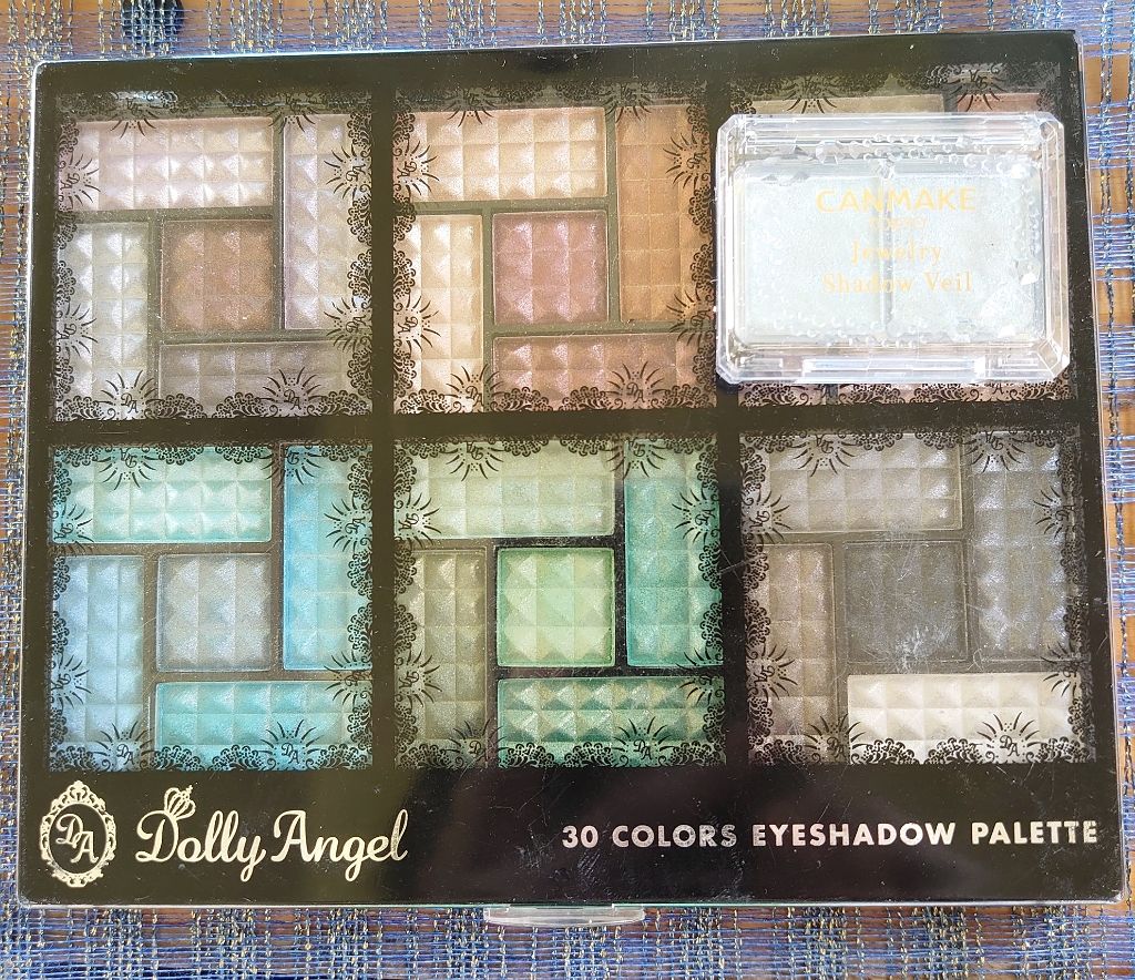 30COLORSEYESHADOWPALETTE/Dolly Angel/アイシャドウパレットを使ったクチコミ（1枚目）