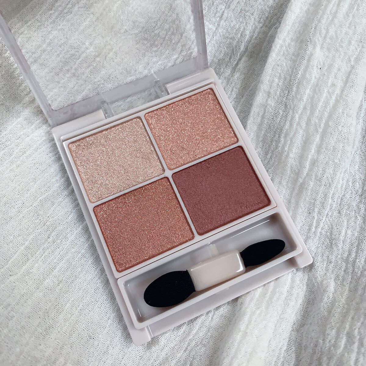 シルキースフレアイズ/キャンメイク/アイシャドウパレットを使ったクチコミ（3枚目）