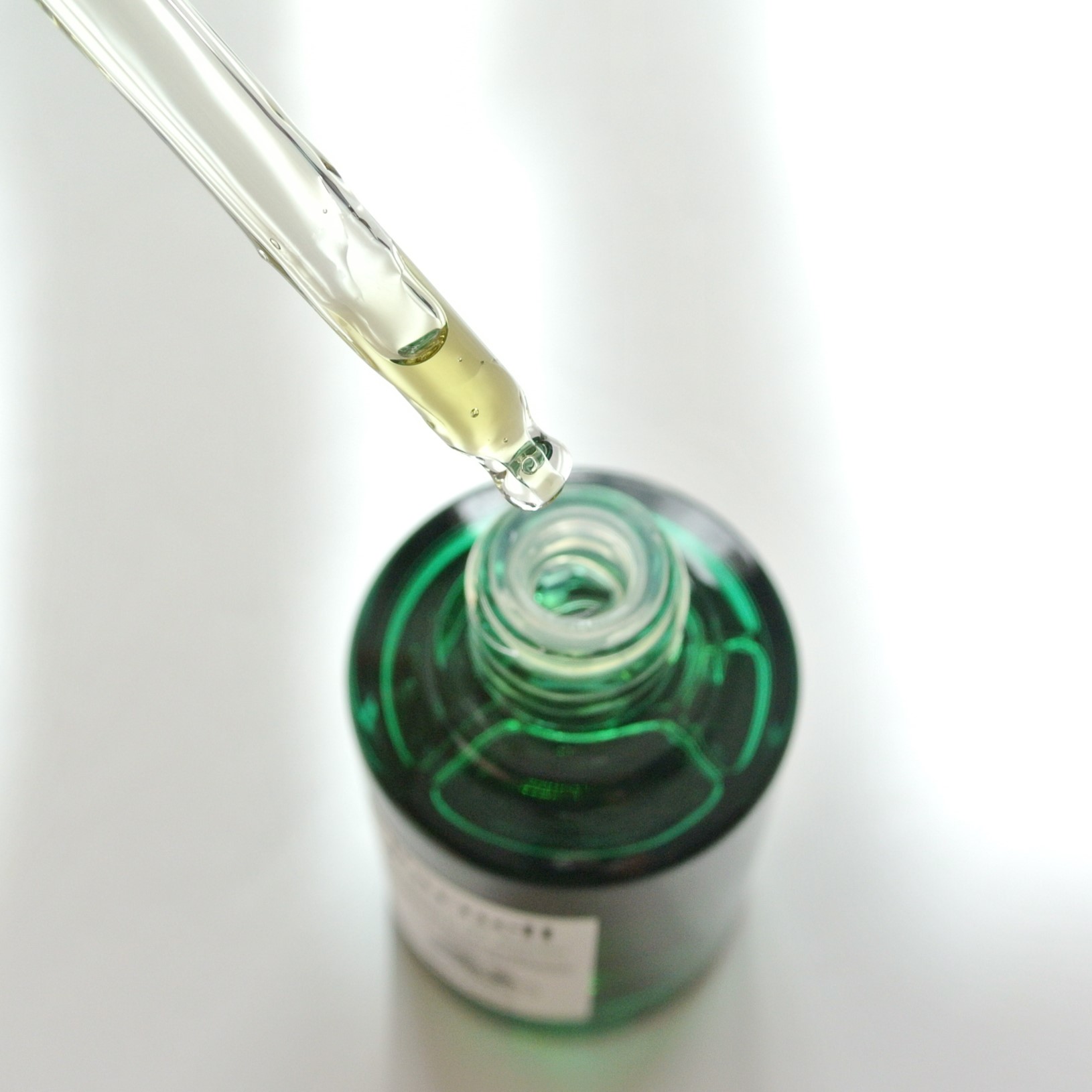 シカマヌ 92セラム/parnell/美容液を使ったクチコミ（2枚目）