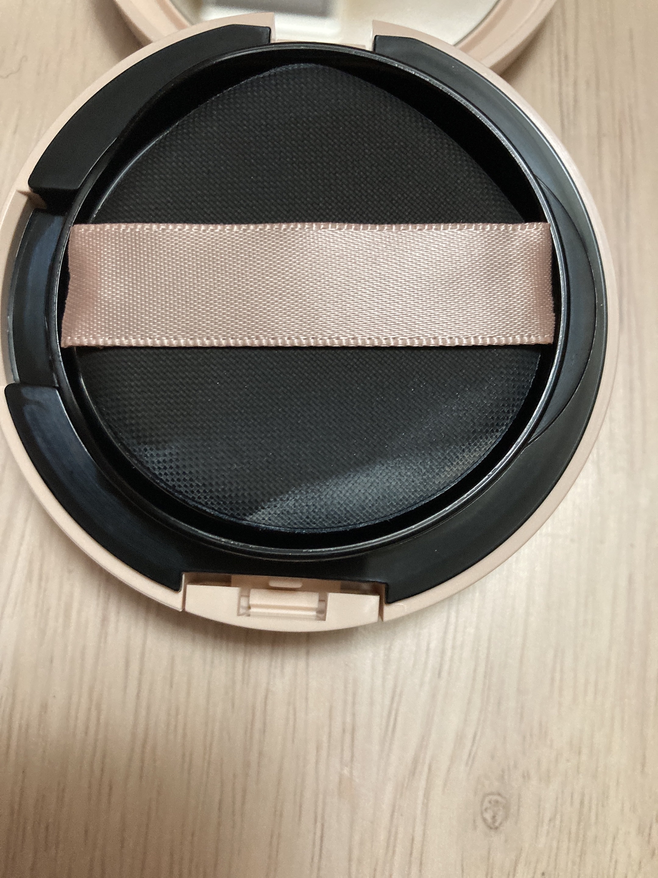 クッションファンデーション/CEZANNE/クッションファンデーションを使ったクチコミ（3枚目）