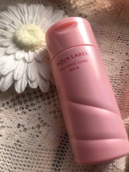 アクアレーベル バランスケア ミルクのクチコミ「こちらも化粧水と共になかなか見かけず、、、
アクアレーベル
バランスケア ミルク
テカリ.....」(1枚目)