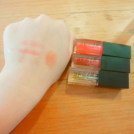 UR GLAM LIP OIL/U R GLAM/リップグロスを使ったクチコミ(3枚目)