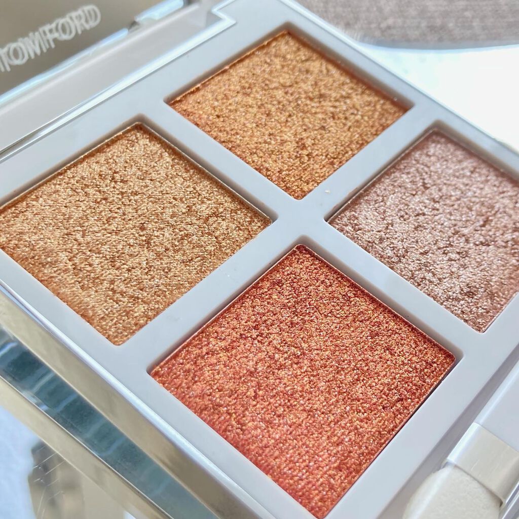 TOM FORD BEAUTY アイ カラー クォード エクストリームのクチコミ「TOMFORDの新しいカラーは
いい意味でとち狂っている総ラメ
これはもうGETするしかないで.....」（3枚目）