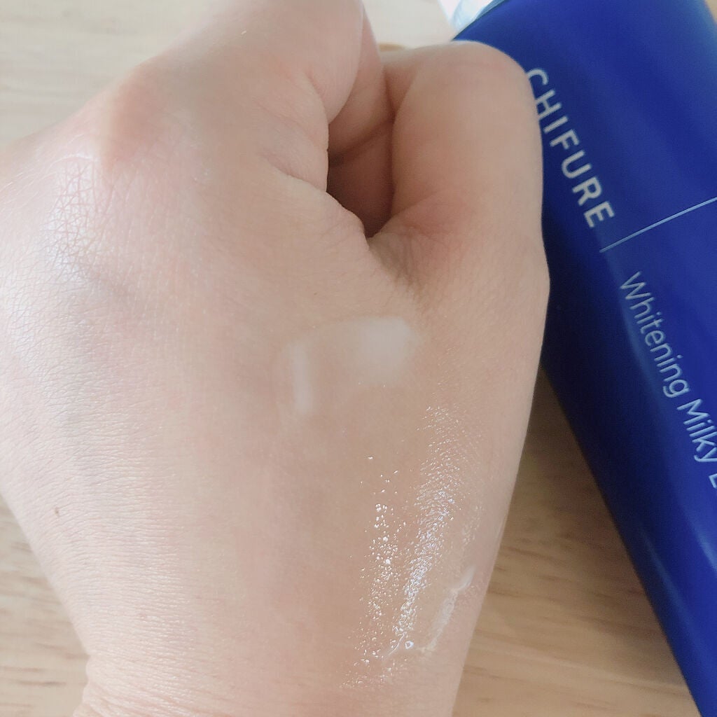 美白乳液 VC/ちふれ/乳液を使ったクチコミ(4枚目)