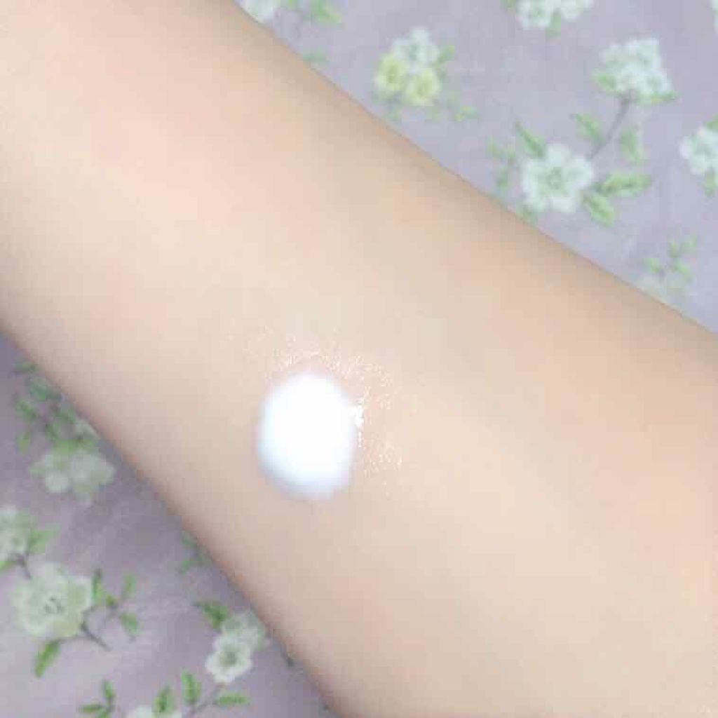 ディアフローラ オイルイン ボディミルク フルーティカクテル/マンダム/ボディミルクを使ったクチコミ（2枚目）