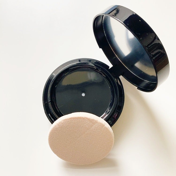 ミネラルリキッドリー ファンデーション SPF22 PA++/MiMC/リキッドファンデーションを使ったクチコミ(2枚目)