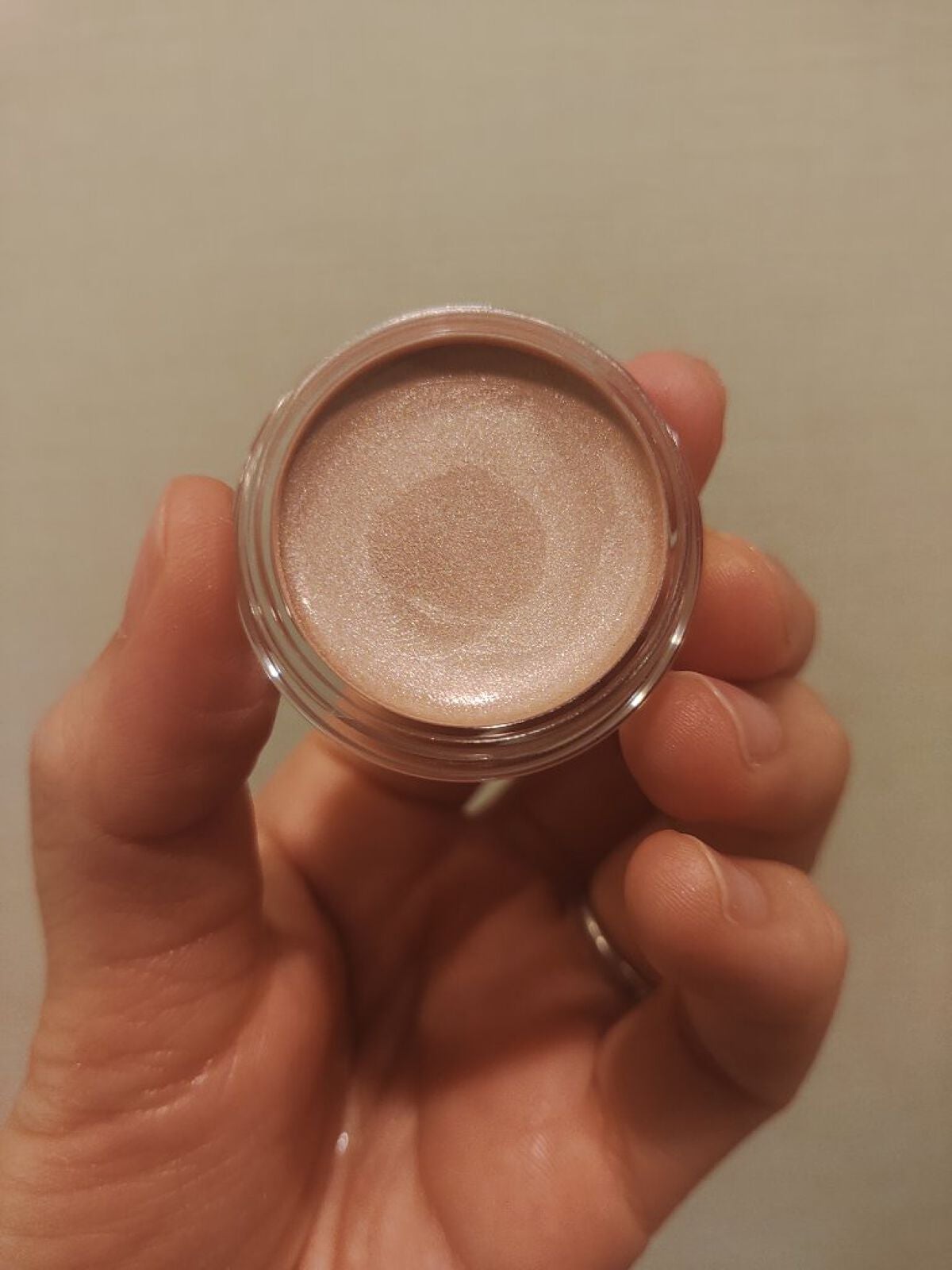 ミネラルラディアントスキンバーム/エトヴォス/クリームハイライトを使ったクチコミ(2枚目)