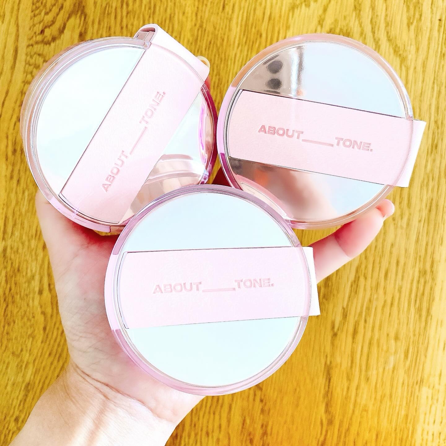 ブラーパウダーパクト 03 ナチュラル/ABOUT TONE/プレストパウダーを使ったクチコミ（2枚目）