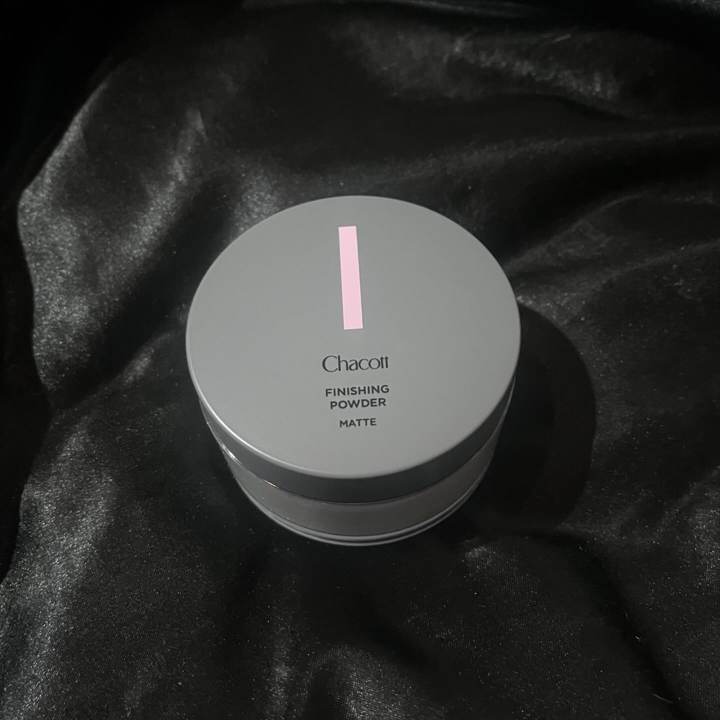 フィニッシングパウダー マット 763 クリア/チャコット・コスメティクス/ルースパウダーを使ったクチコミ（2枚目）