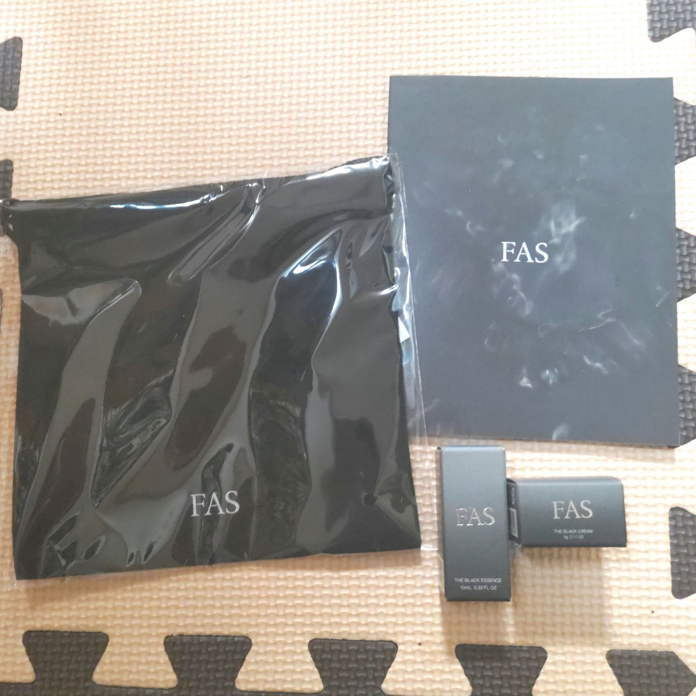 ザ ブラック クリーム/FAS/フェイスクリームを使ったクチコミ(1枚目)