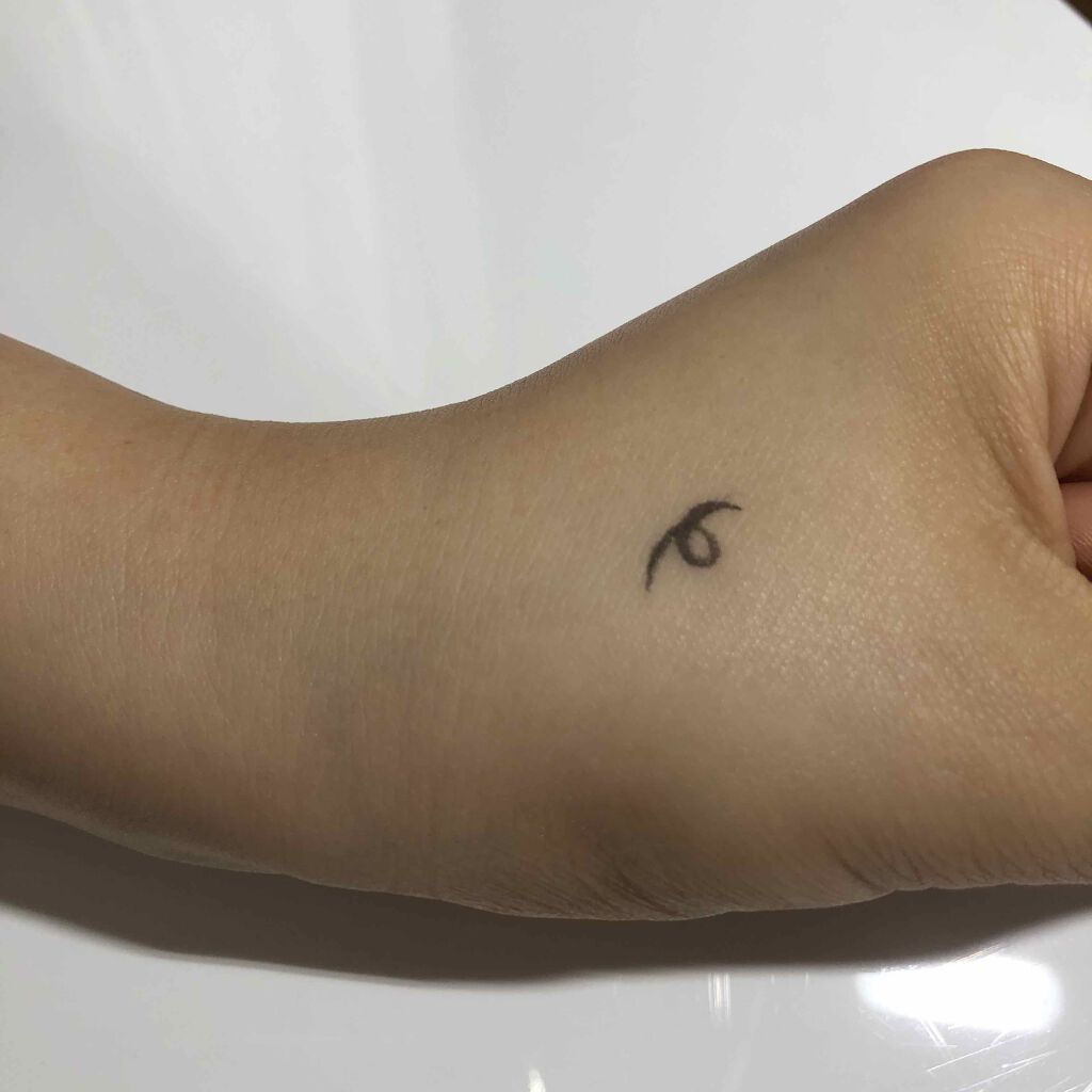 ミネラルリキッドリー ファンデーション SPF22 PA++/MiMC/リキッドファンデーションを使ったクチコミ(2枚目)