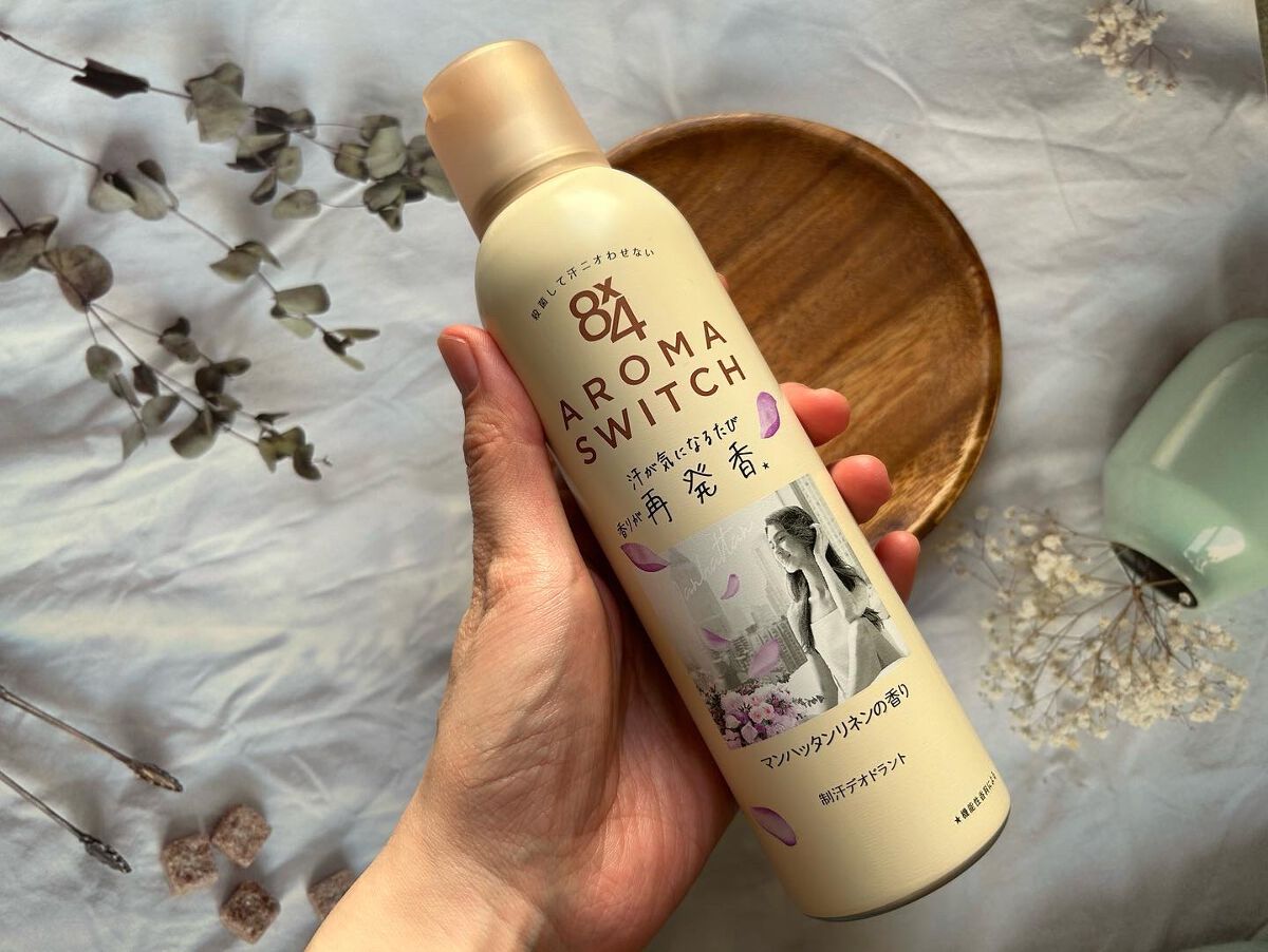 8x4 アロマスイッチ スプレー マンハッタンリネンの香り/８ｘ４/デオドラント・制汗剤を使ったクチコミ（2枚目）