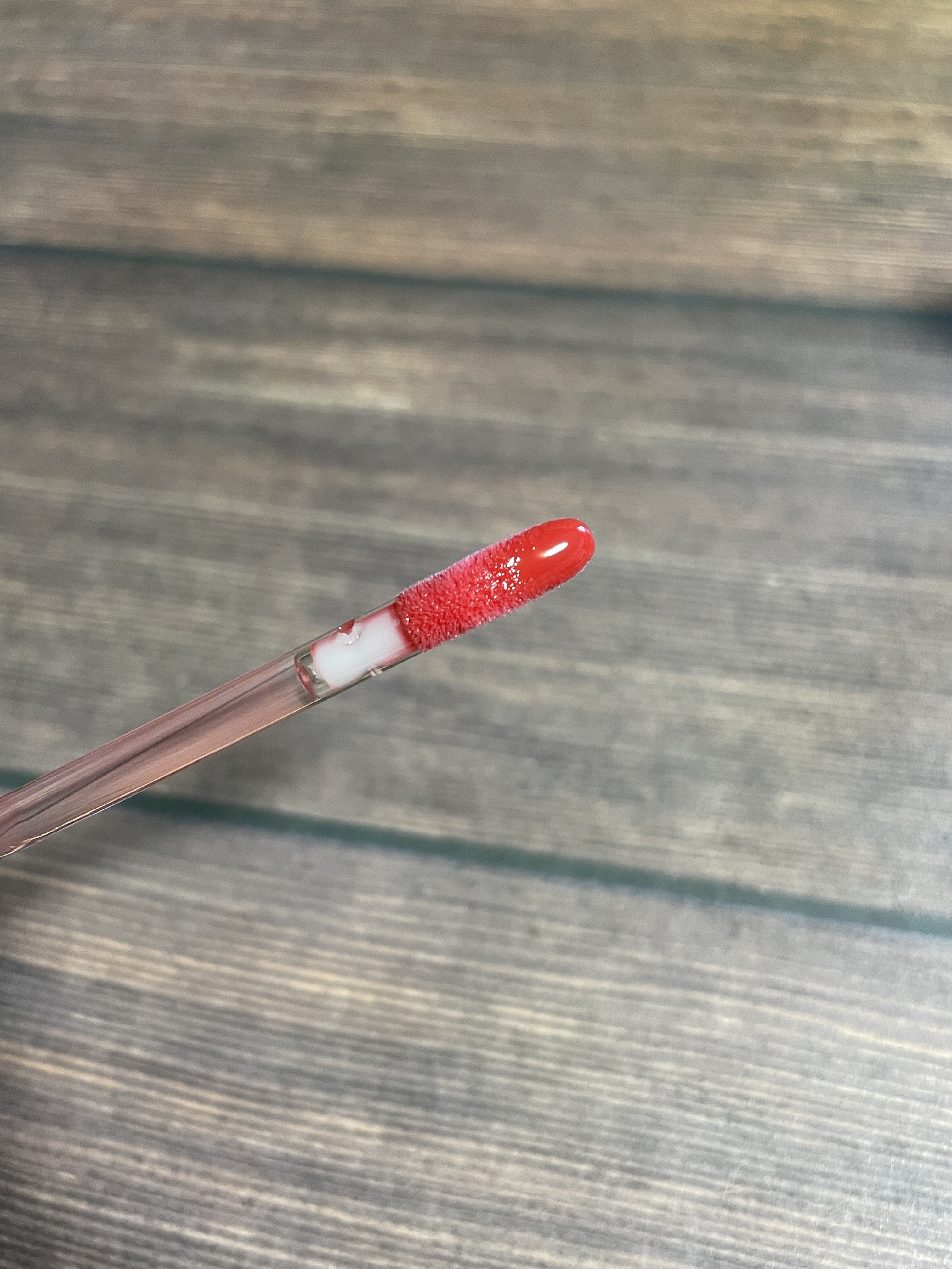 グラスティングカラーグロス/rom&nd/リップグロスを使ったクチコミ（2枚目）