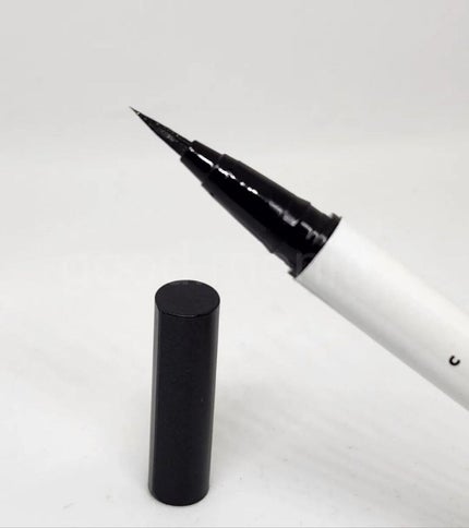 アイデザインライナー BK グロスブラック/COCOROIKI/リキッドアイライナーを使ったクチコミ(3枚目)