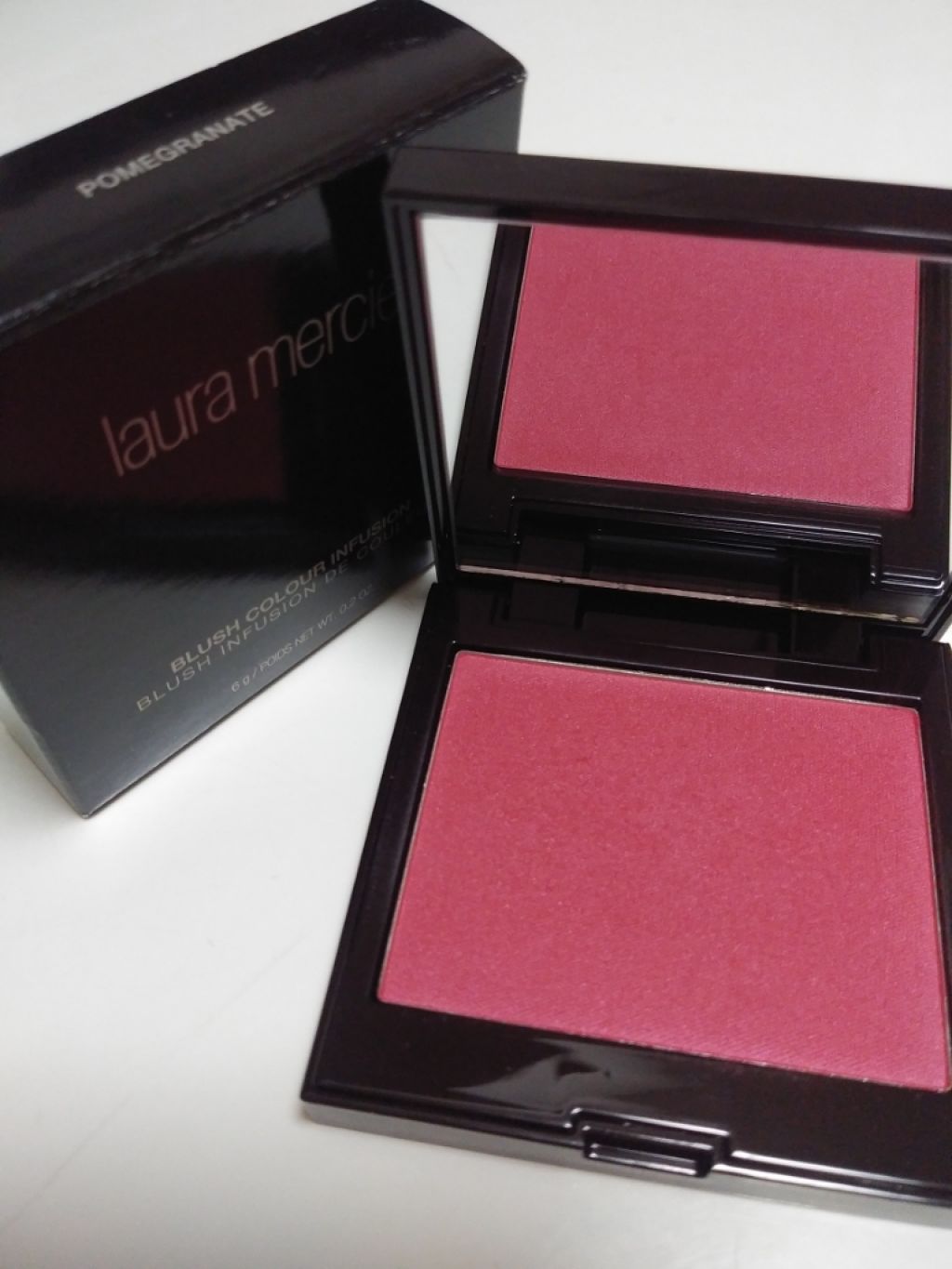 ブラッシュ カラー インフュージョン 03 ポメグラニット/ローラ メルシエ/パウダーチークを使ったクチコミ（1枚目）