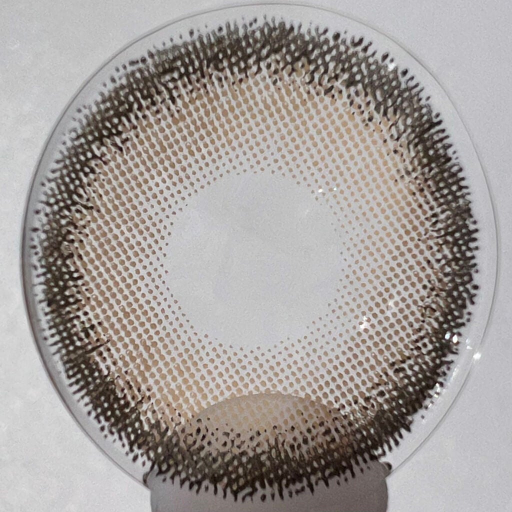 GENISH マンスリー/株式会社ビューフロンティア/1ヶ月(1MONTH)カラコンを使ったクチコミ(6枚目)