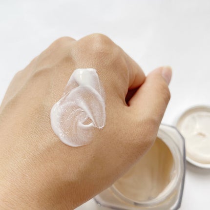 ホイップトボディクリーム アンバーバニラ/ローラ メルシエ/ボディクリームを使ったクチコミ(5枚目)