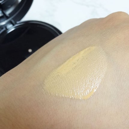 ミネラルリキッドリー ファンデーション SPF22 PA++/MiMC/リキッドファンデーションを使ったクチコミ(4枚目)