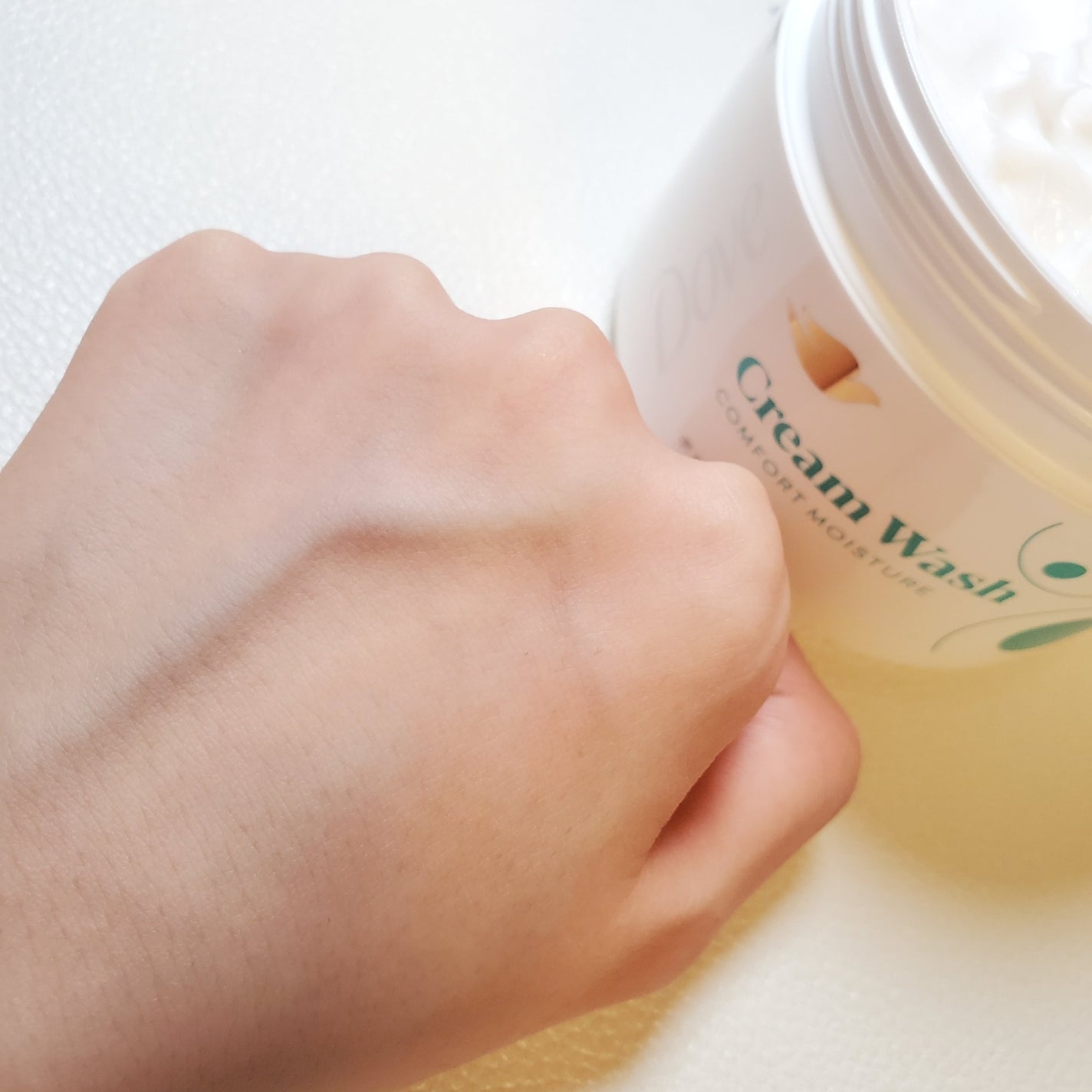 ダヴ クリームボディウォッシュ コンフォートモイスチャー/ダヴ/ボディソープを使ったクチコミ(5枚目)