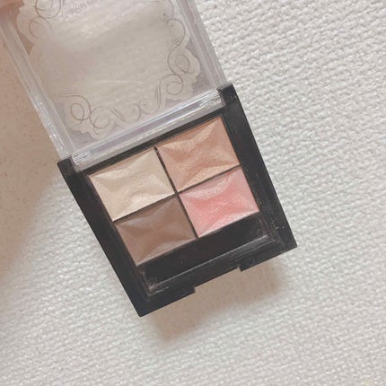 カラフルアイシャドウ/DAISO/アイシャドウパレットを使ったクチコミ(1枚目)