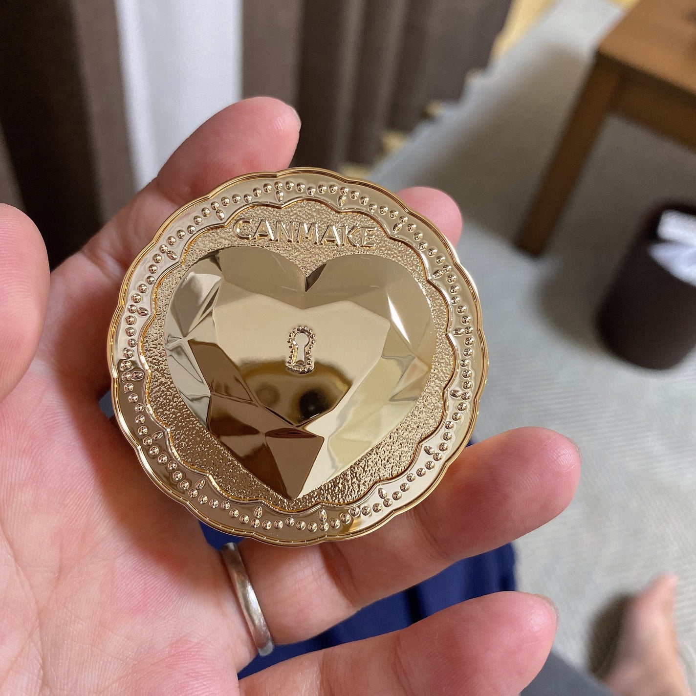 薬用シークレットビューティーパウダー/キャンメイク/フェイスパウダーを使ったクチコミ(3枚目)