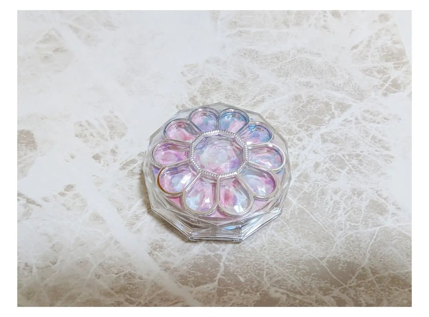 ジルスチュアート ブルームクチュール アイズ ジュエルドブーケ/JILL STUART/アイシャドウパレットを使ったクチコミ(4枚目)