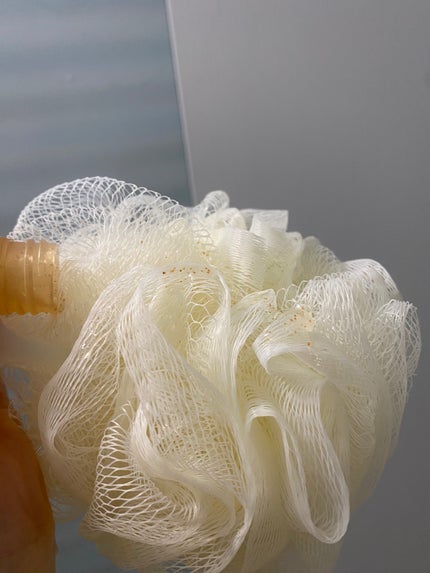 スクラブボディーウォッシュ/KUNDAL/ボディスクラブを使ったクチコミ(4枚目)