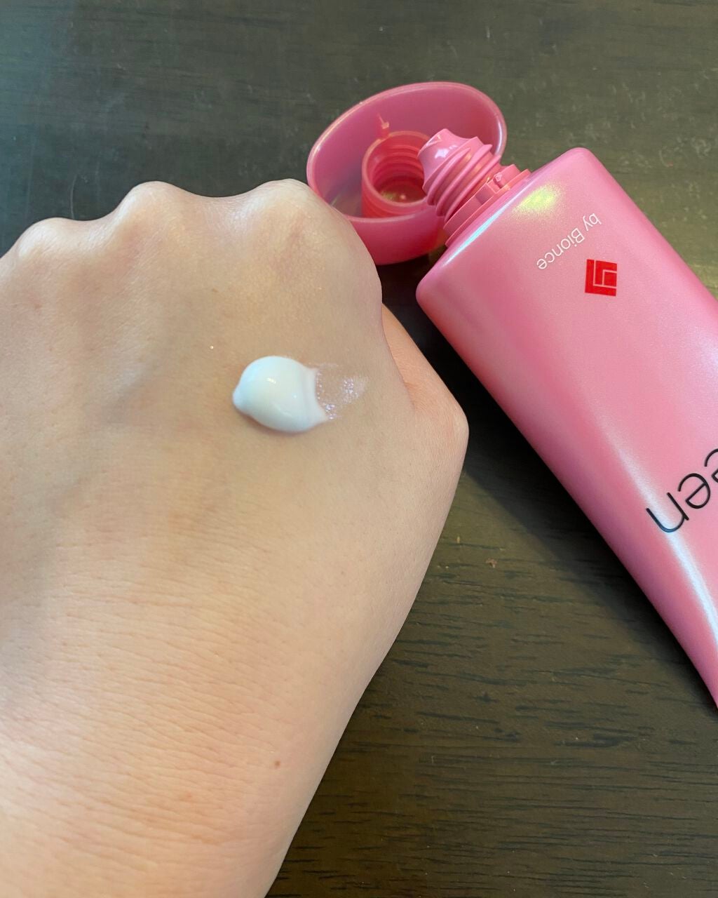 ツヤ肌モイストクリーム/Queen by Bionce/化粧下地を使ったクチコミ(3枚目)