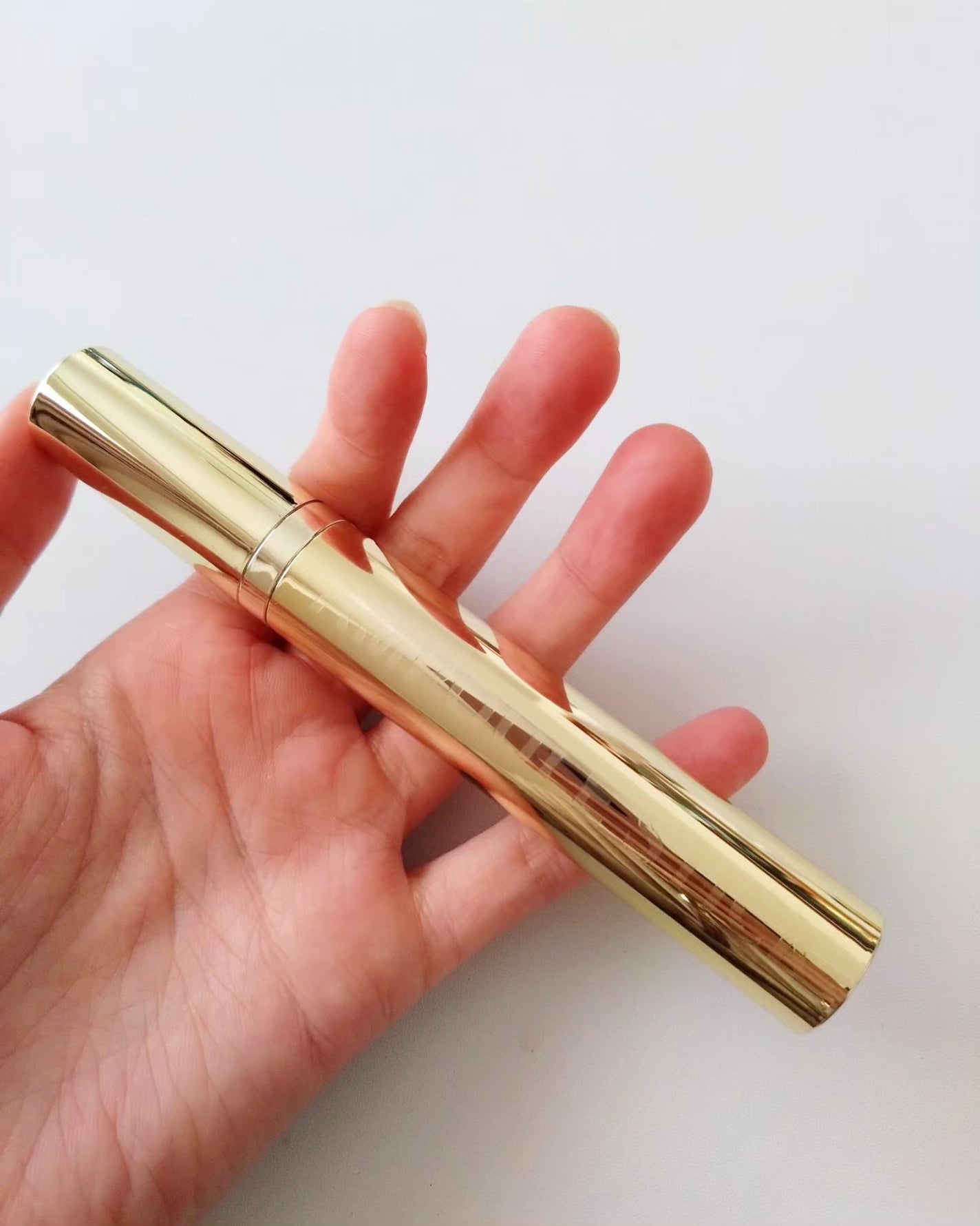 インテンシブリフティングアンプルスティック/ISOI/アイケア・アイクリームを使ったクチコミ(1枚目)