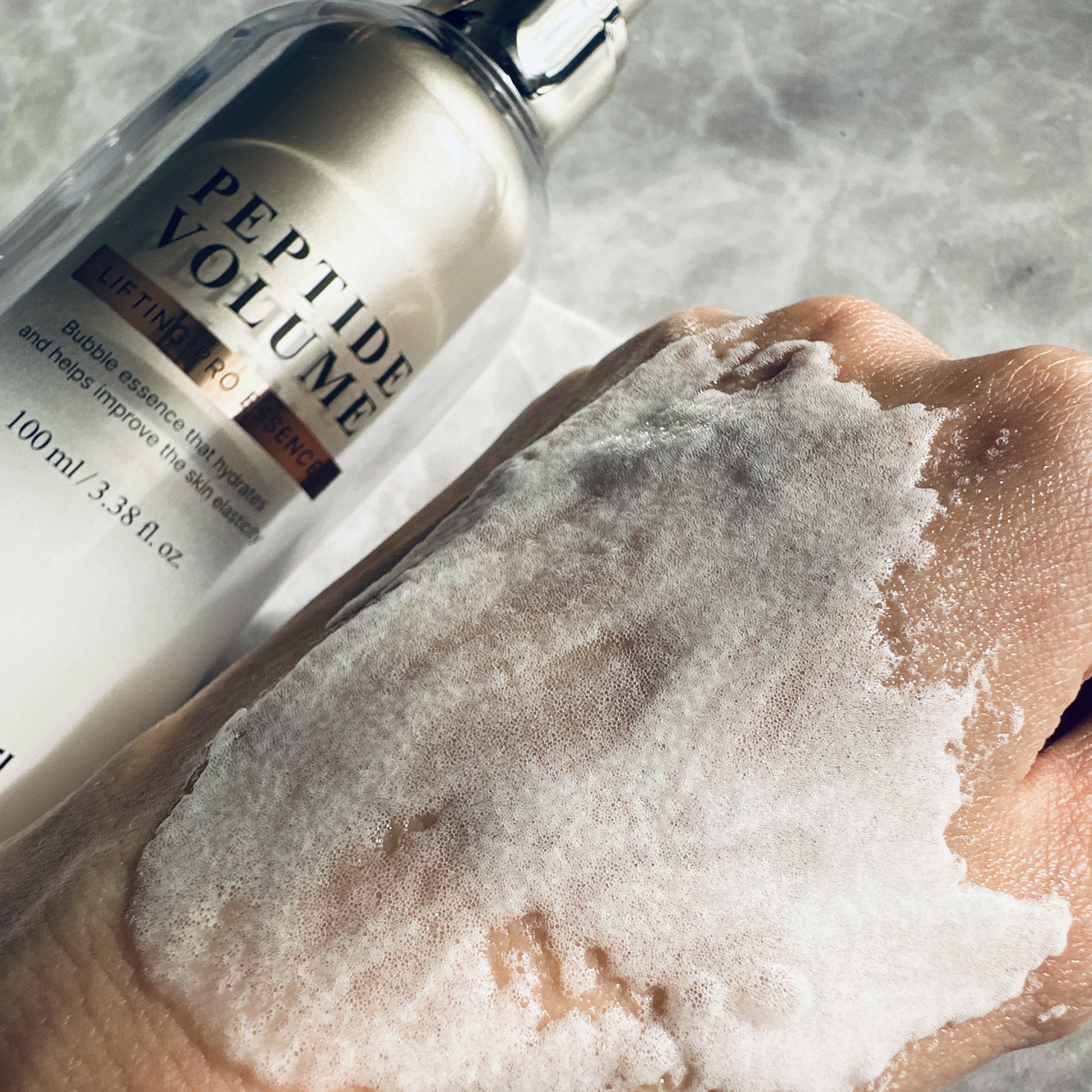 ペプチド ボリューム マスター エッセンス/DR.PEPTI/美容液を使ったクチコミ（3枚目）