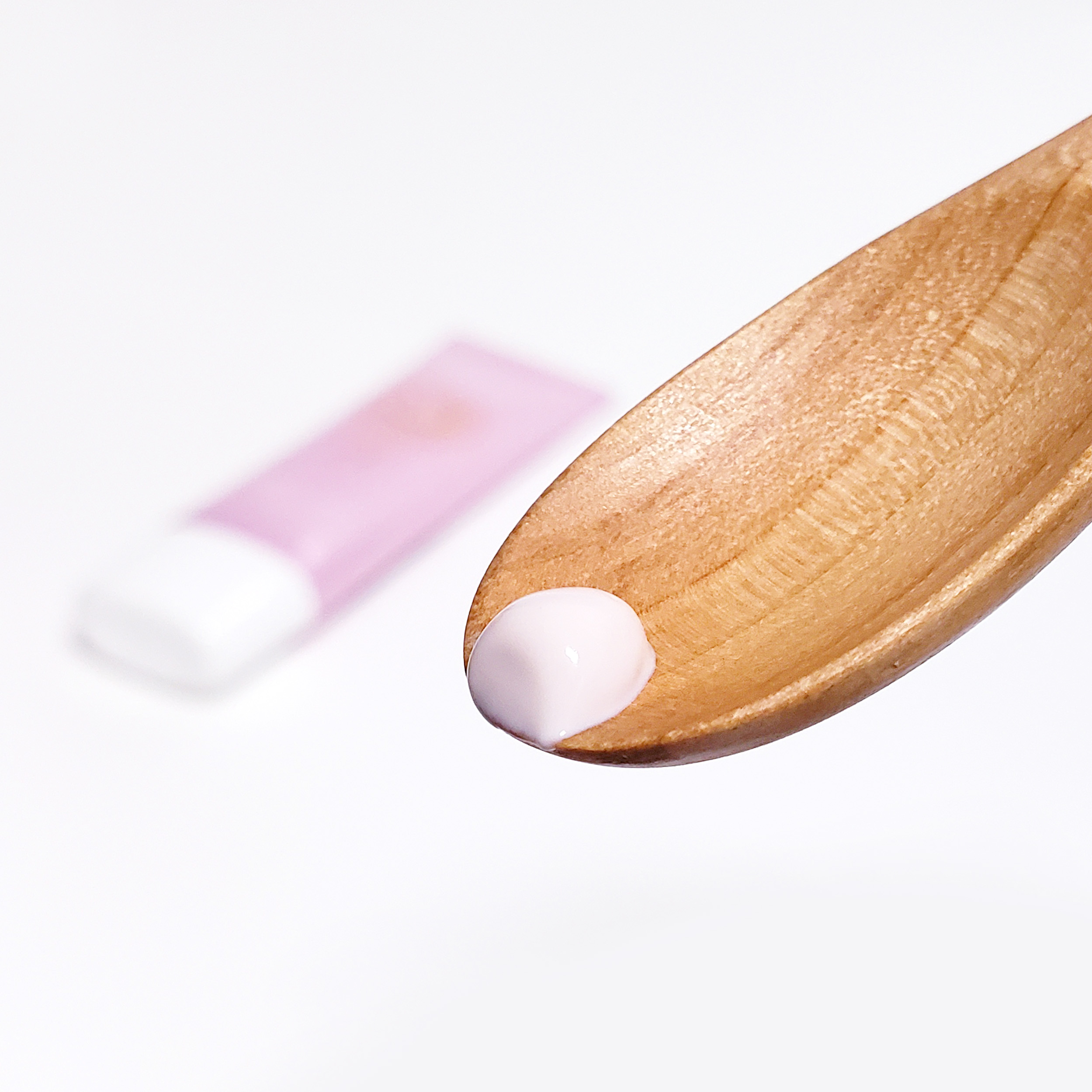 コラーゲンモイスチャーカラーコントロール/illuN/化粧下地を使ったクチコミ（3枚目）