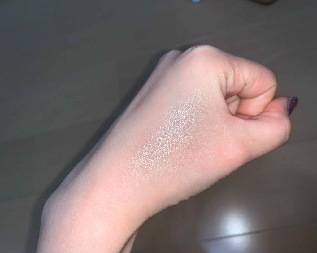 パールグロウハイライト/CEZANNE/パウダーハイライトを使ったクチコミ（2枚目）