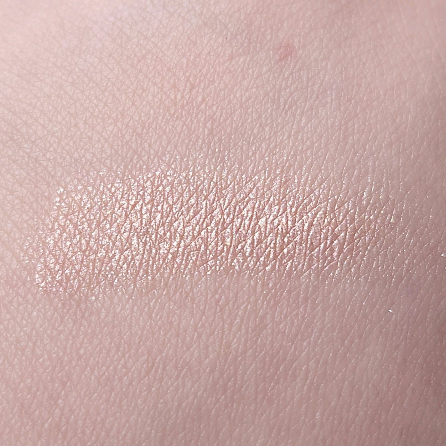 アイグロウジェム スキンシャドウ/DECORTÉ/ジェル・クリームアイシャドウを使ったクチコミ(2枚目)