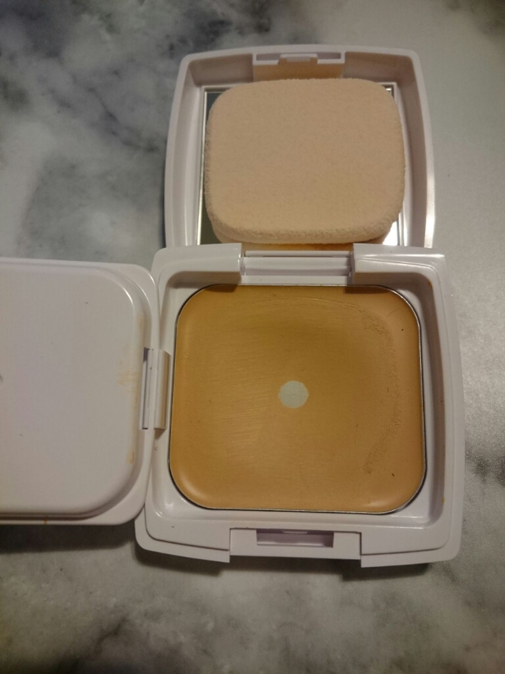 エッセンスBBパクト/CEZANNE/BBクリームを使ったクチコミ（1枚目）