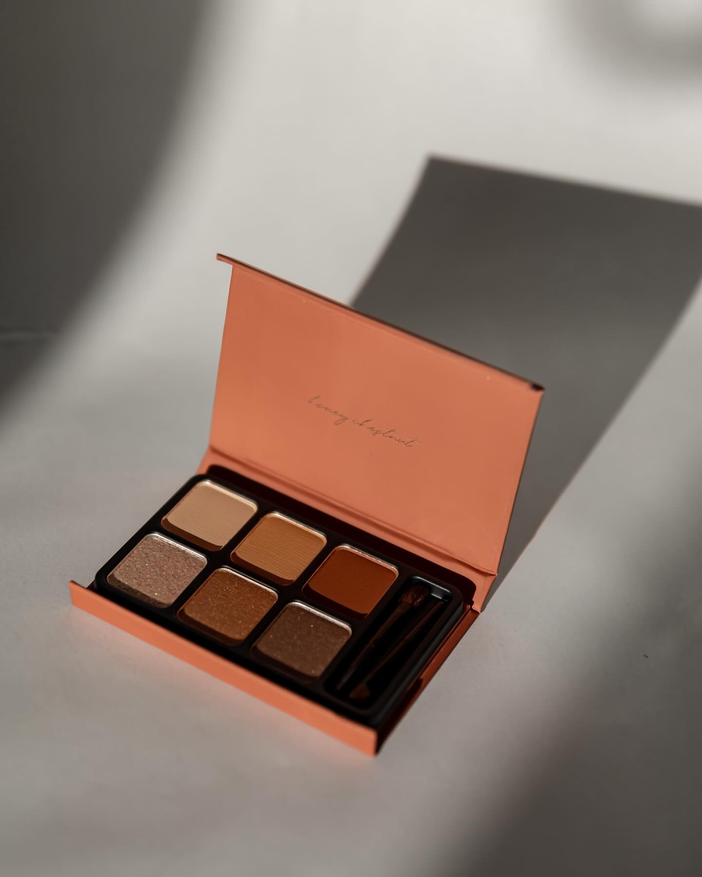 アイカラーパレット/heme/アイシャドウパレットを使ったクチコミ（1枚目）