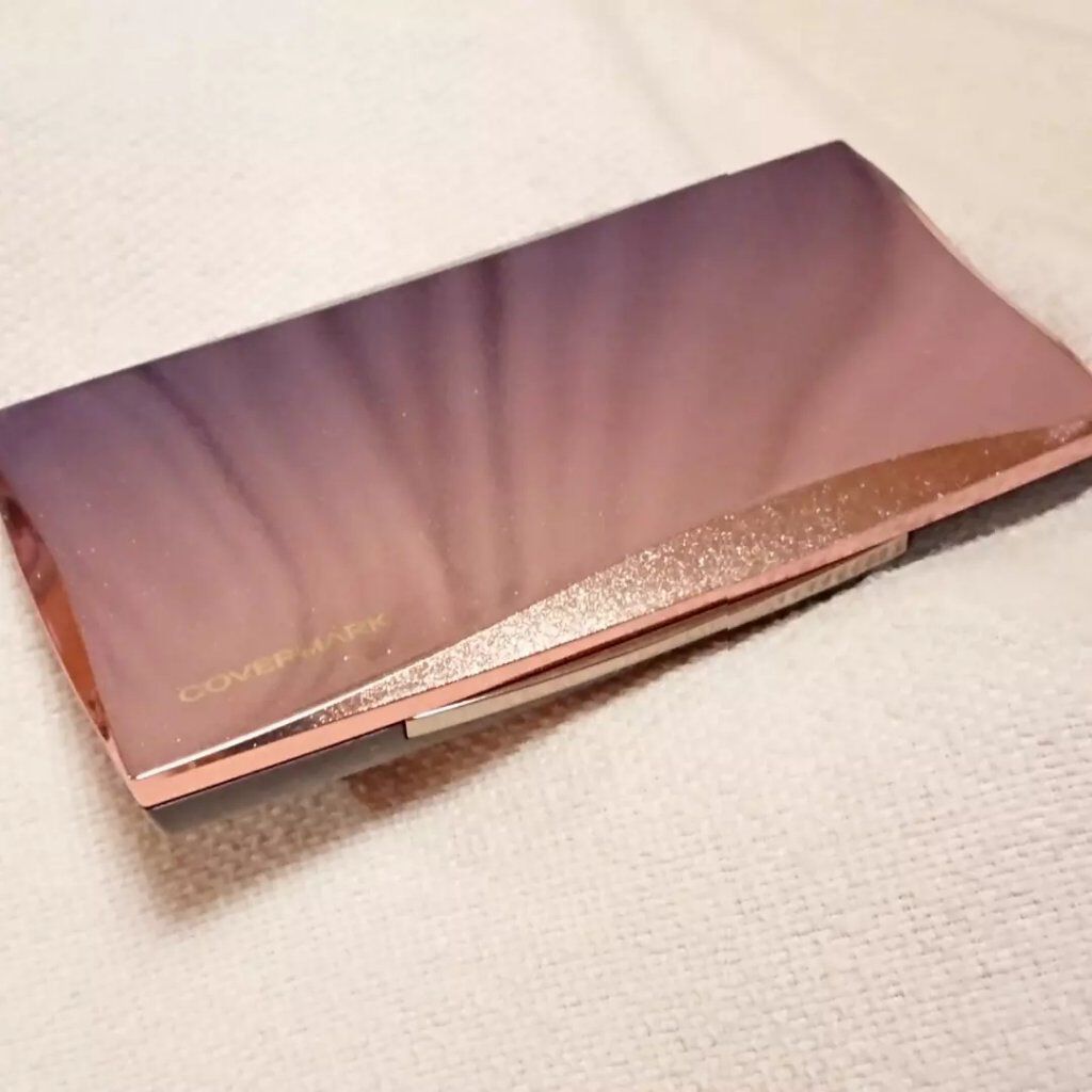 フローレス フィット/COVERMARK/クリーム・エマルジョンファンデーションを使ったクチコミ（1枚目）