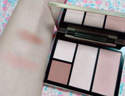 フェイス スタイリスト/SNIDEL BEAUTY/アイシャドウパレットを使ったクチコミ(3枚目)