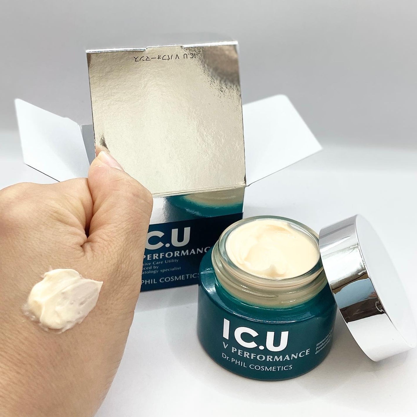 フイルナチュラント IC.U V パフォーマンス/IC.U/フェイスクリームを使ったクチコミ(3枚目)