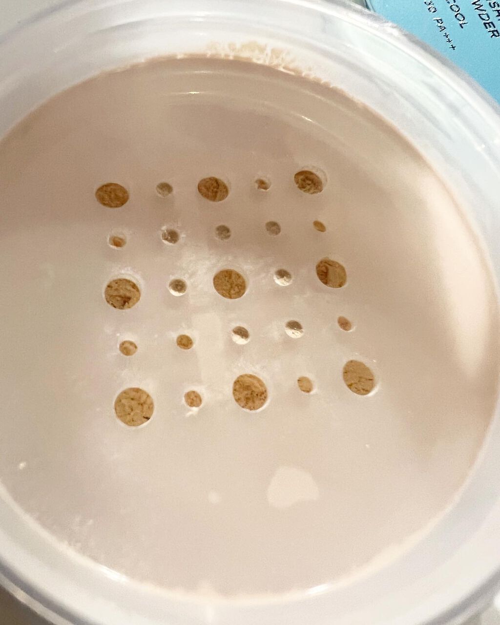 フィニッシングUVパウダー クール/チャコット・コスメティクス/ルースパウダーを使ったクチコミ(5枚目)