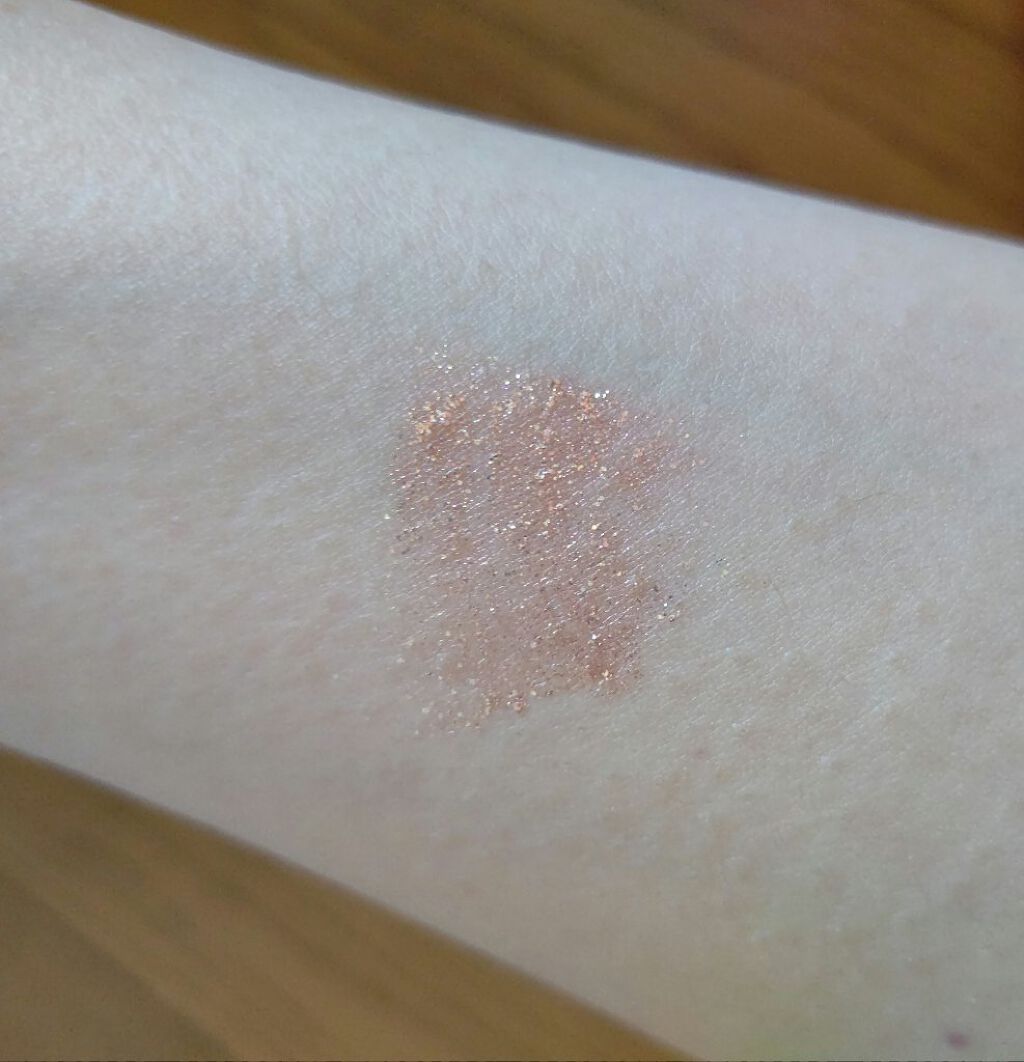 シュガー トゥインクル リキッド シャドウ 11 MARIGOLD CROWN/PERIPERA/リキッドアイシャドウを使ったクチコミ（2枚目）