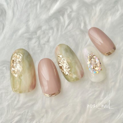 nozi𓆉𓂃 𓈒𓏸◌ on LIPS 「ニュアンスネイルデザイン*.+゚スプリングマーメイド🧜♀️
..」(2枚目)