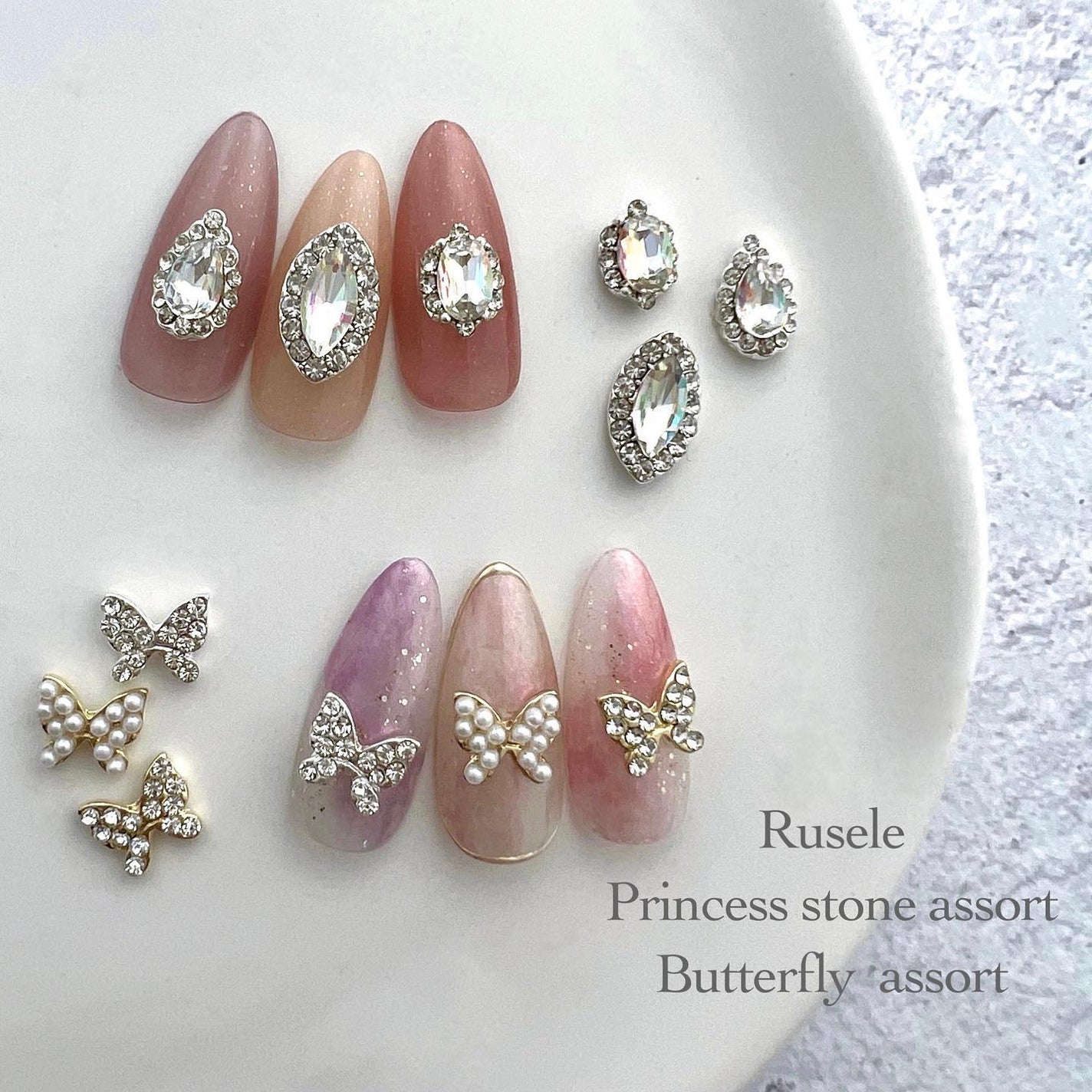 naomi on LIPS 「@rusele__new💓5月27日AM8:00発売✨輝きが..」(1枚目)