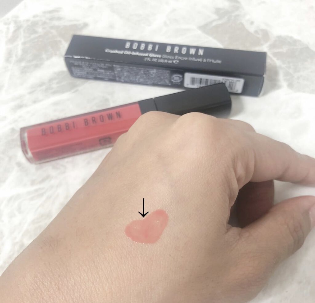 クラッシュドオイル インフューズド グロス/BOBBI BROWN/リップグロスを使ったクチコミ（2枚目）
