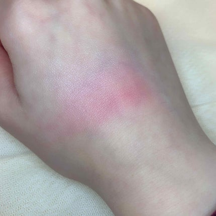 オーラティック ブラッシュ AB04 シャイガール/excel/パウダーチークを使ったクチコミ(3枚目)