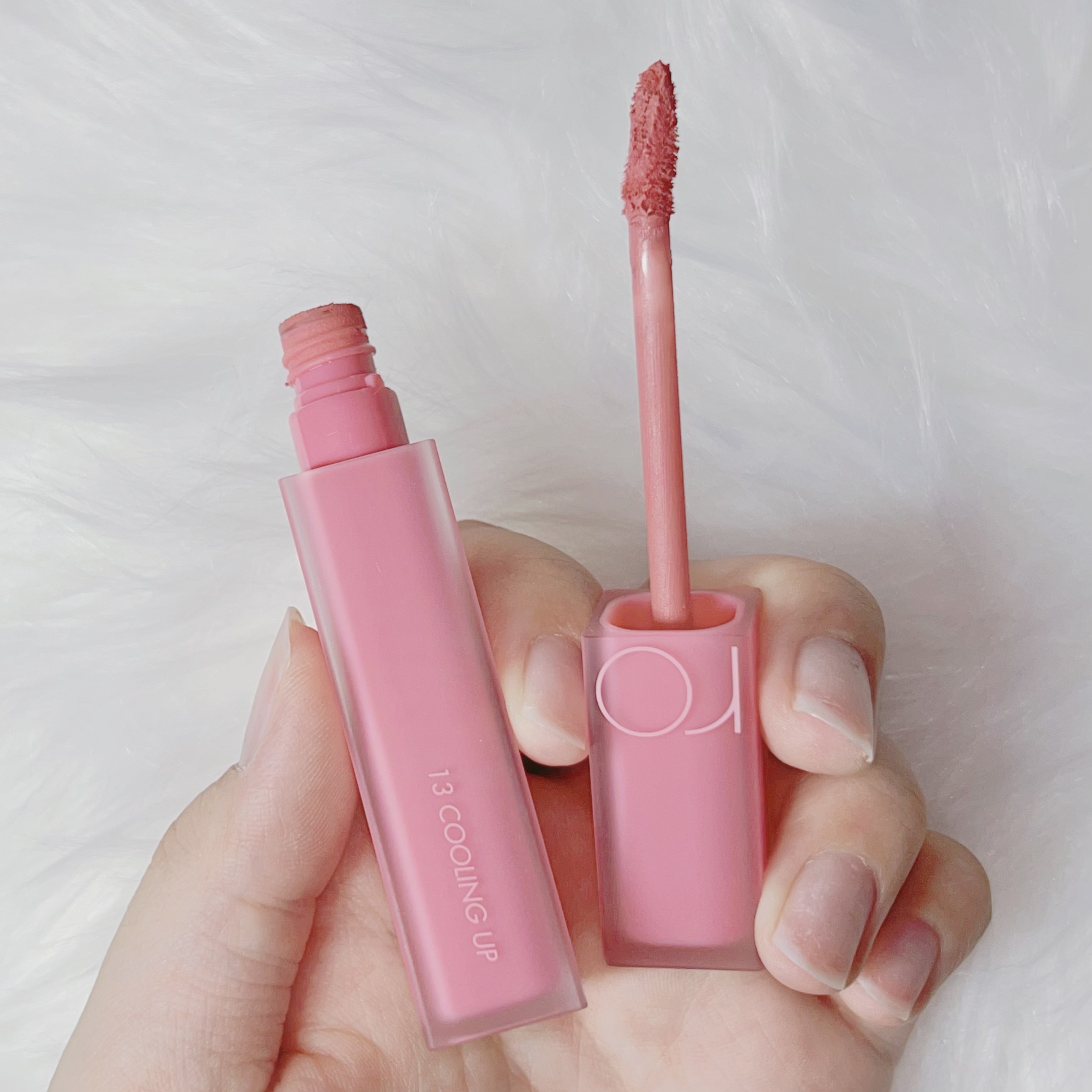 rom&nd ブラーファッジティント 13 クーリングアップ(COOLING UP)/rom&nd/リップティントを使ったクチコミ（2枚目）