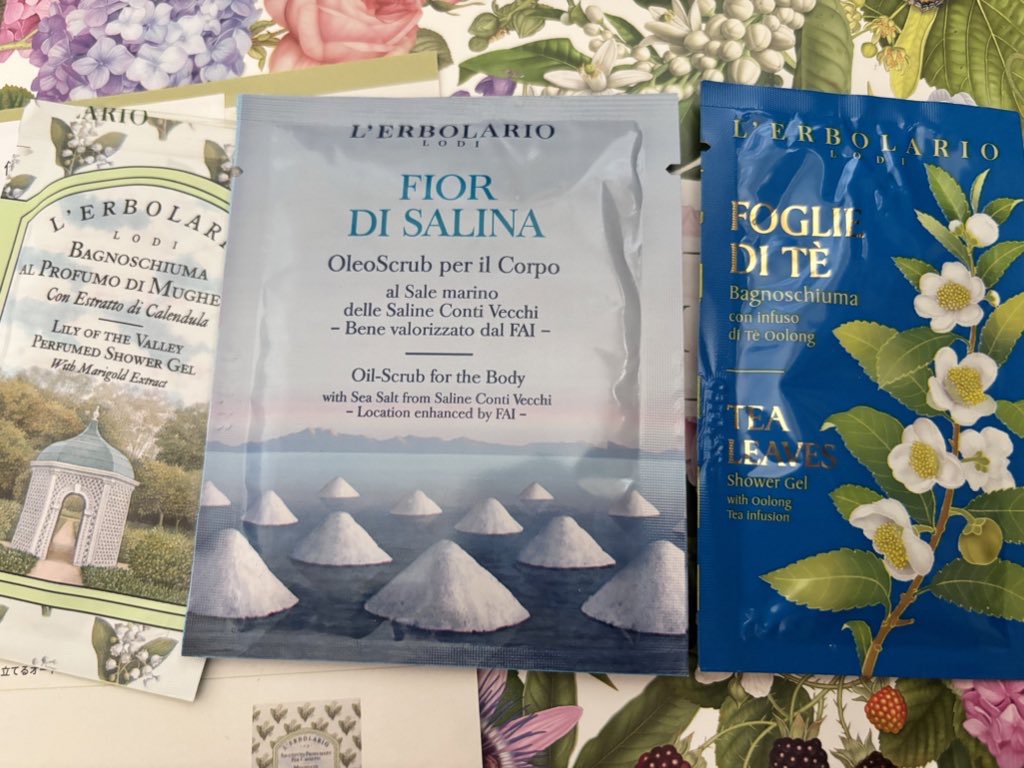 フォリエ ディ テ シャワージェル/L'ERBOLARIO/ボディソープを使ったクチコミ（1枚目）