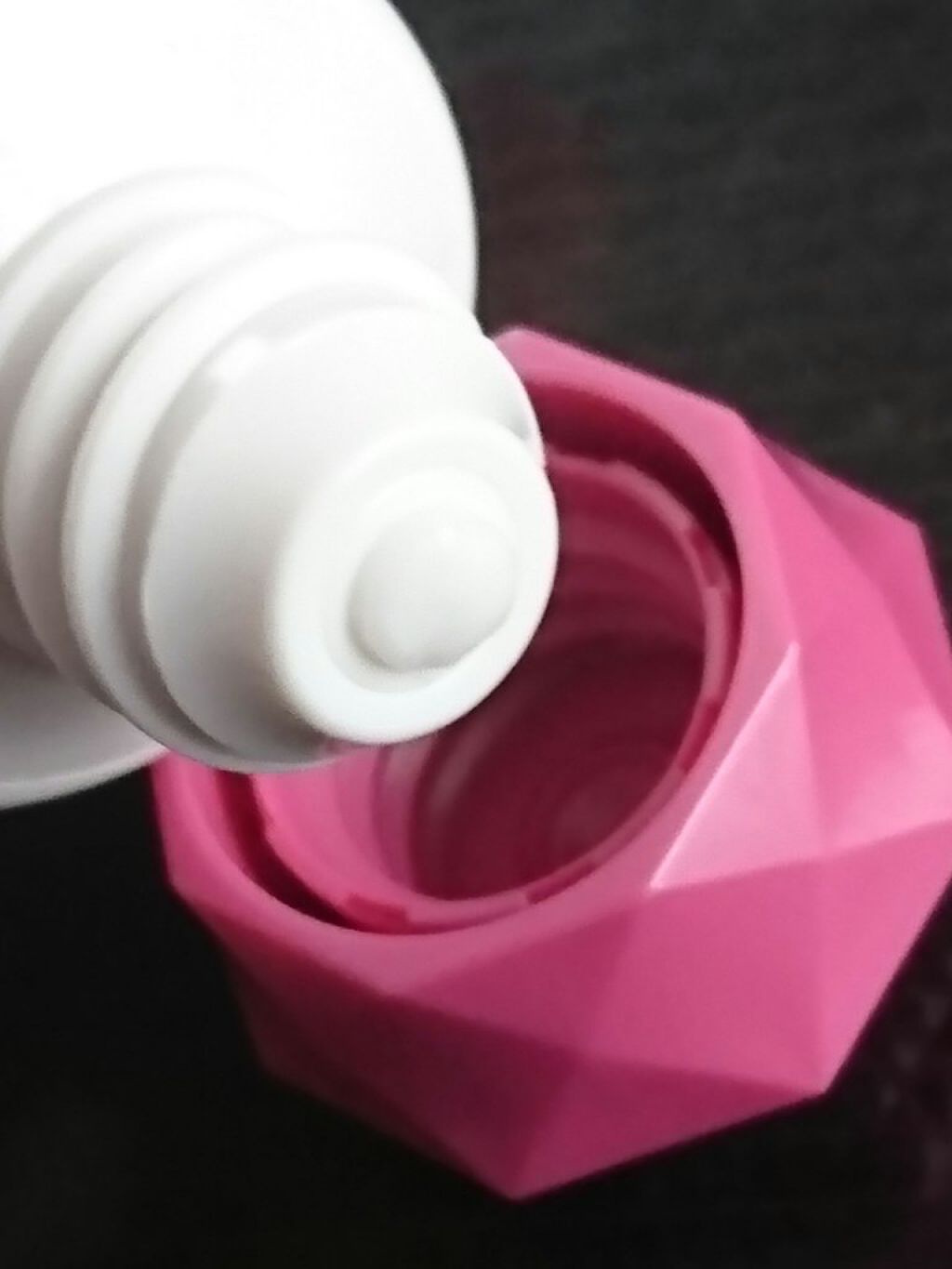 ハンドクリーム アールグレイ ホワイトフローラル/JILL STUART/ハンドクリームを使ったクチコミ（2枚目）