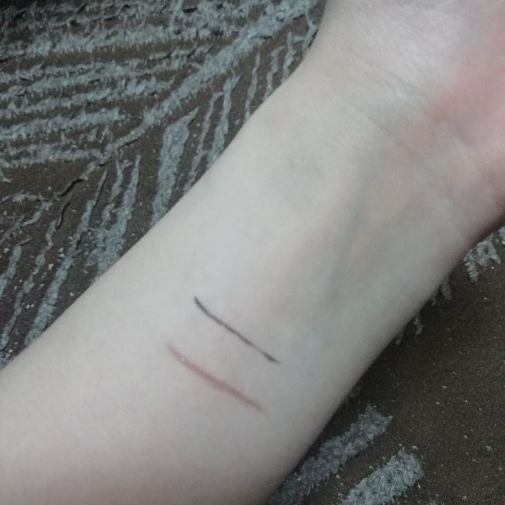 クイックイージーアイライナー/キャンメイク/リキッドアイライナーを使ったクチコミ(2枚目)